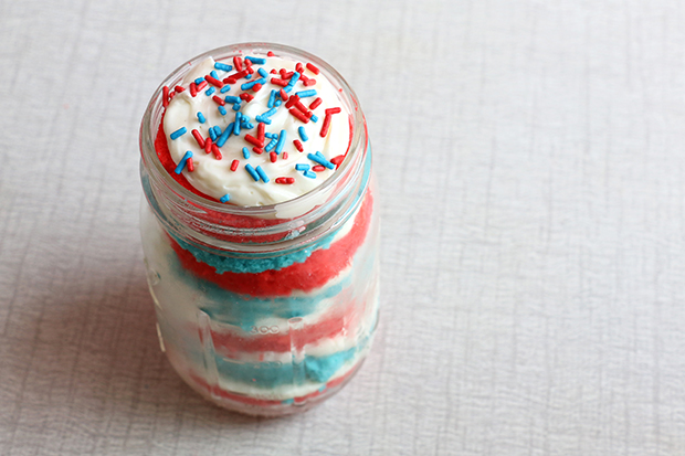 Patriotic Cake Cup Finished