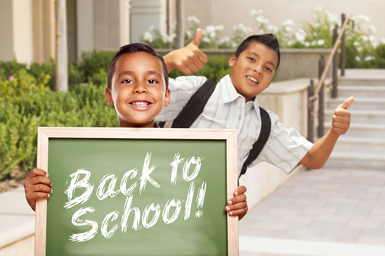 6 Ways to Take Cute Back-to-School Photos