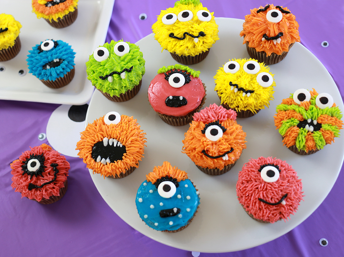 Monster Halloween cupcakes
