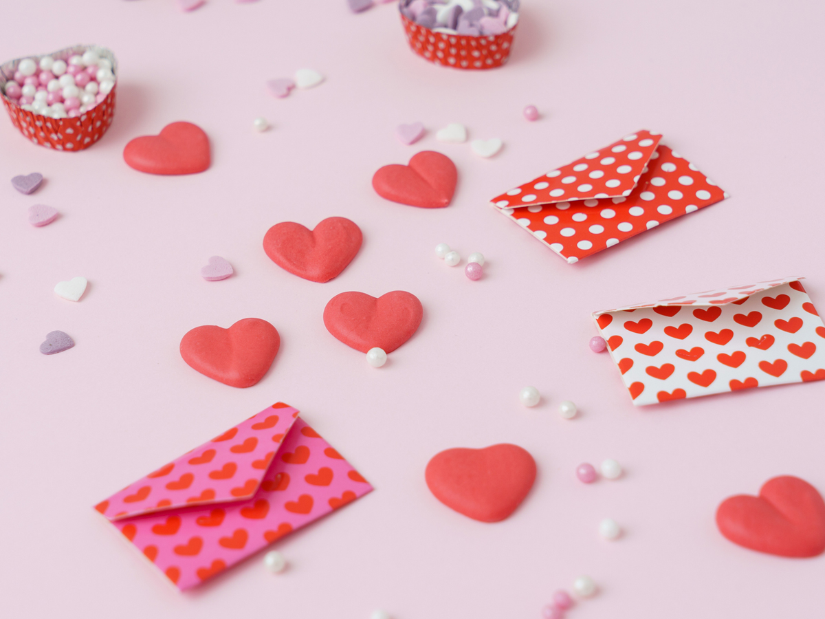 Valentine’s Day Gift Ideas for $10 or Less