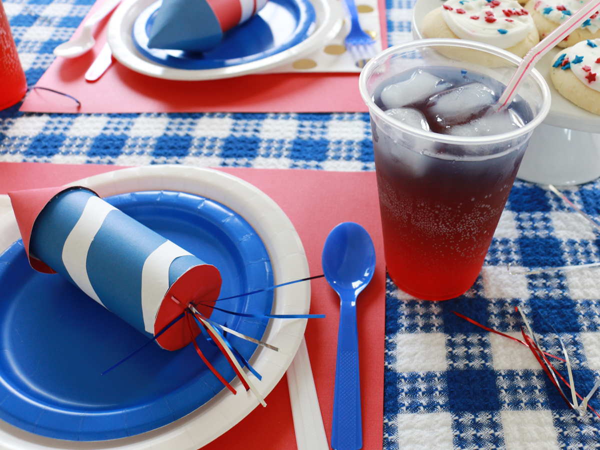 Fourth of July party table