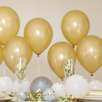 Balloon Backdrop DIY
