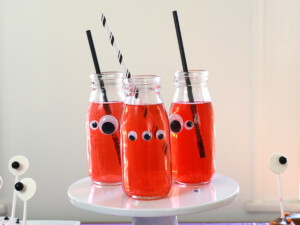 When the party’s over, just wash items with warm water to remove the eyes.