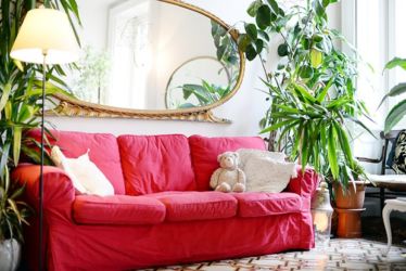 <b>Create the Illusion of More Space</b><br>Reflective surfaces trick the eye into seeing a room as larger than it is. Hang mirrored tiles on an entire wall to really open up a room. It’s that’s too much mirror for you, just use a large framed mirror as a key decorative element.